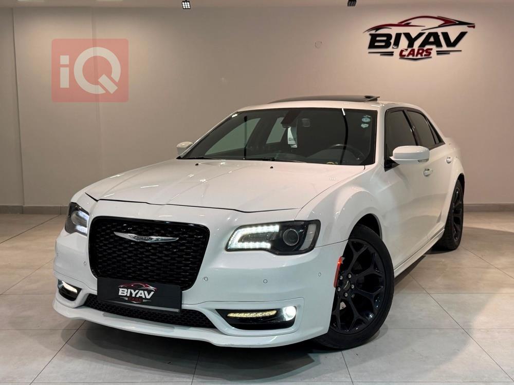 https://cdn.iqcars.ioffbe6e51-011b-4745-a167-96aeb72b8867_1.jpg